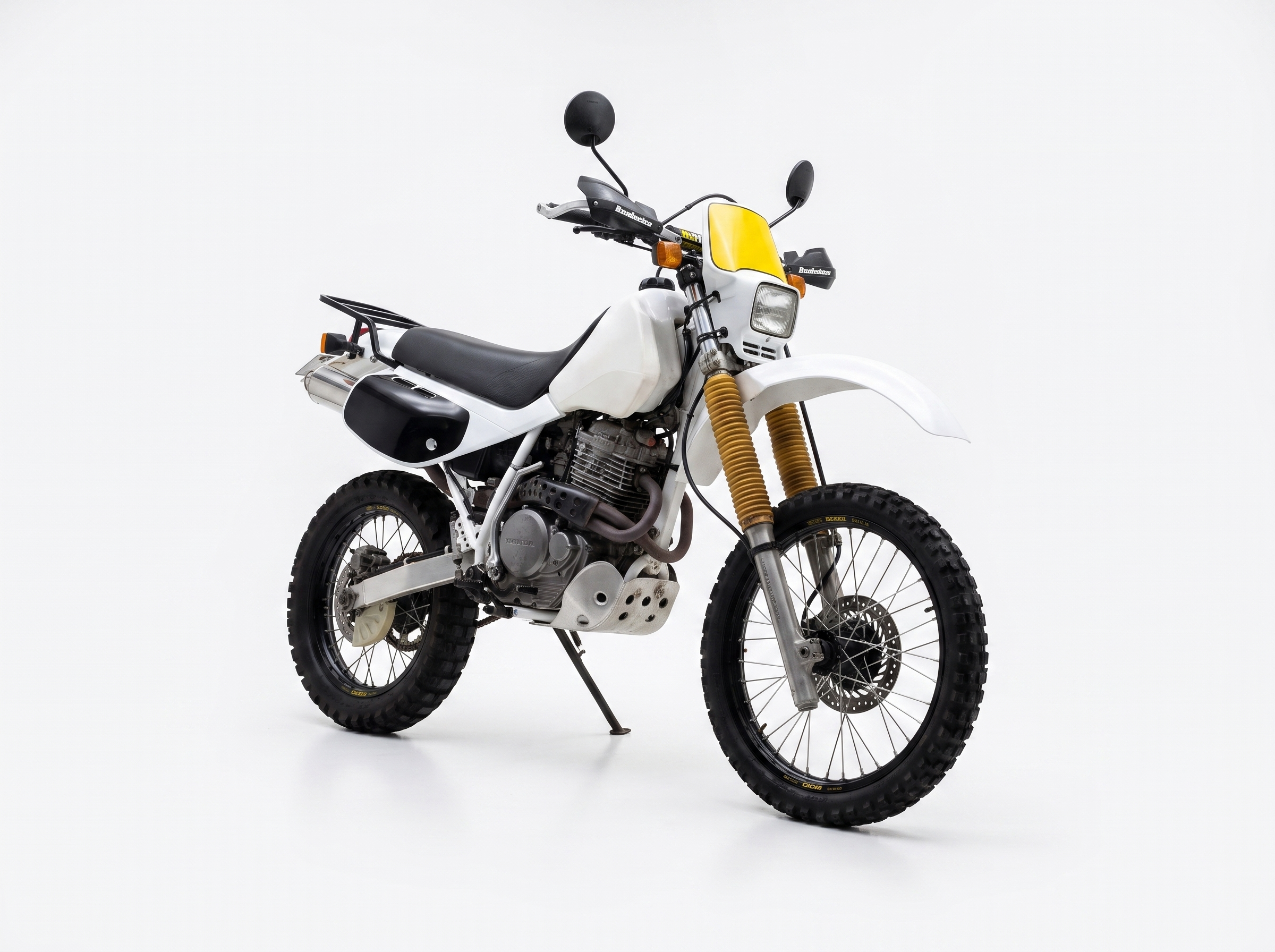Handsome Luke — 1993 Honda XR600R