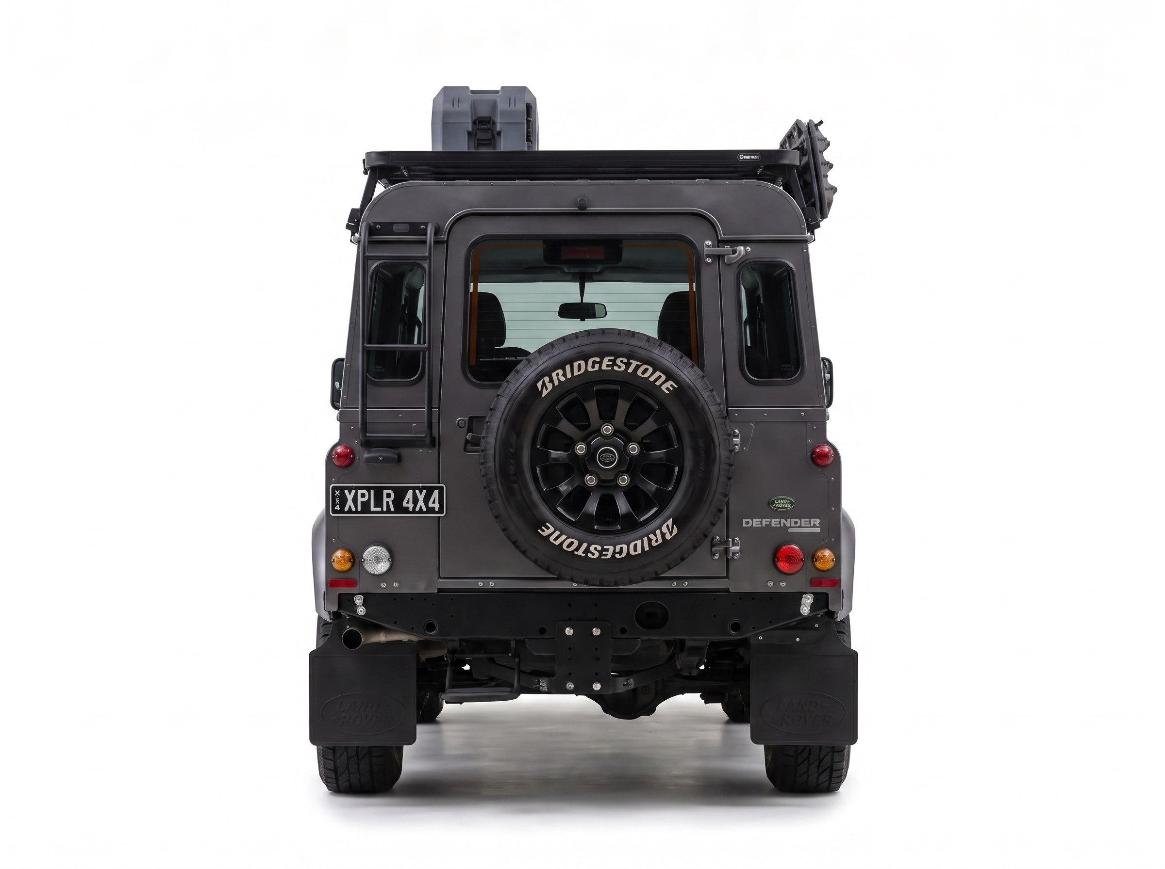 Wolf – 2008 Land Rover Defender 110